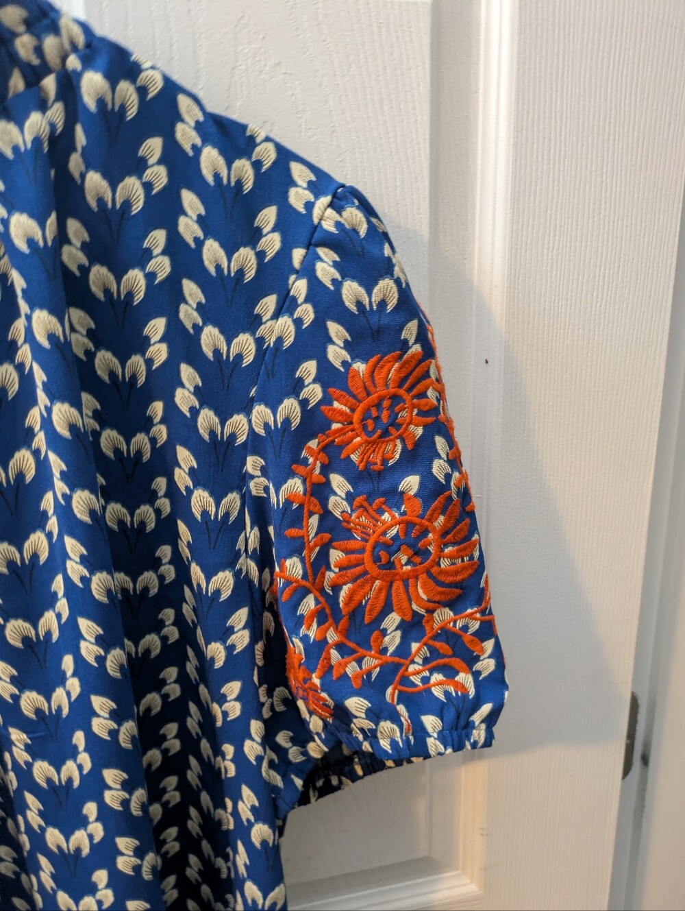 SHEIN Boho Embroidered Puff Sleeve Blouse Blue Cream Floral Peasant Top - Picture 9 of 9